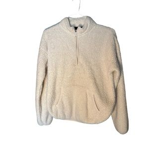 F21 fuzzy pullover zip off white